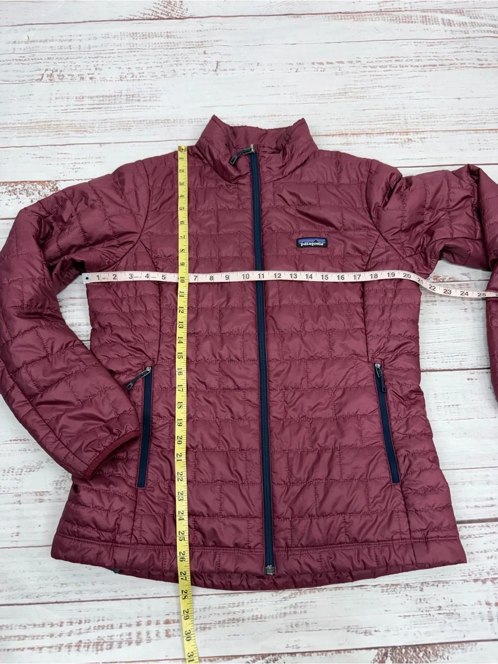 Patagonia Women's Large Maroon Nano Puff Jacket